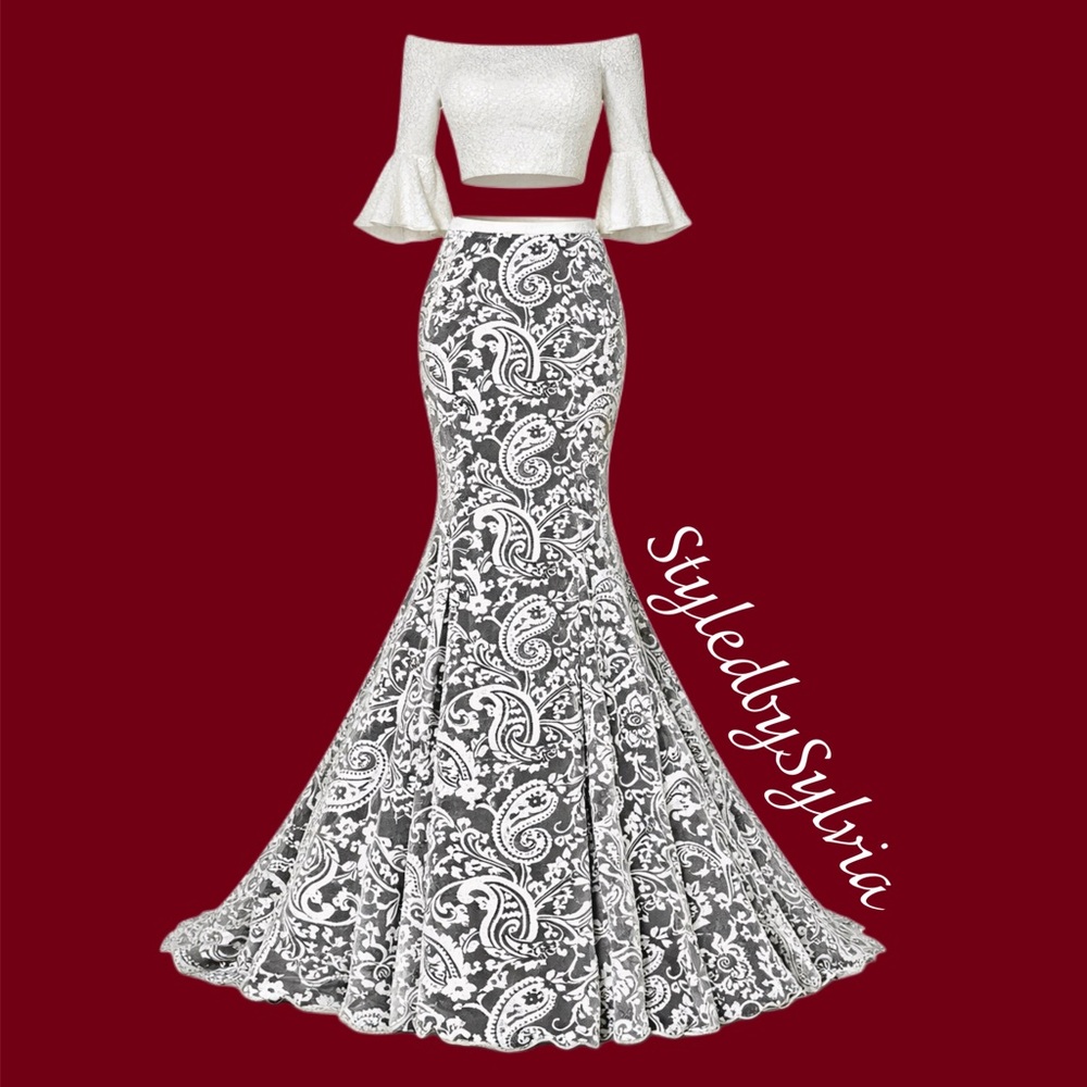 TIFFANY DESIGNS Ivory and Gray Paisley 2 Piece FIT FLARE MERMAID Skirt Set